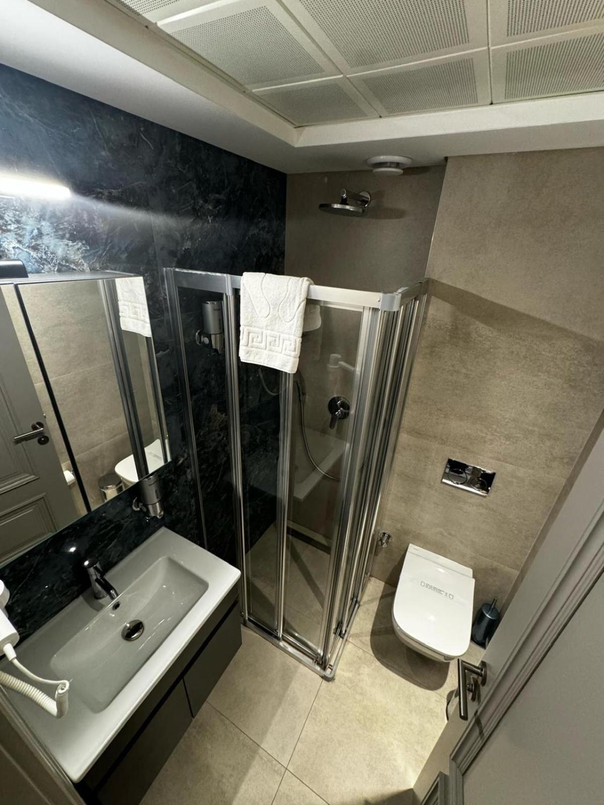 Plat Inn Hotel Taksim Istanbul Exterior foto